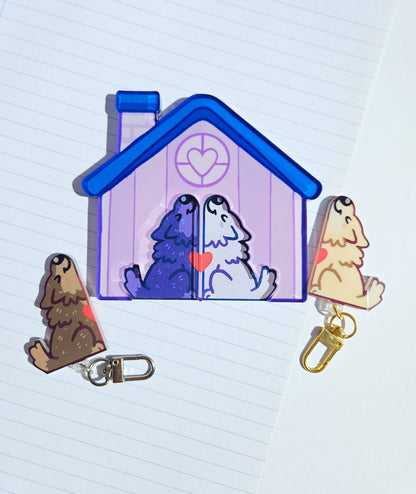 PRE-ORDER Wolves House Keychains Holder